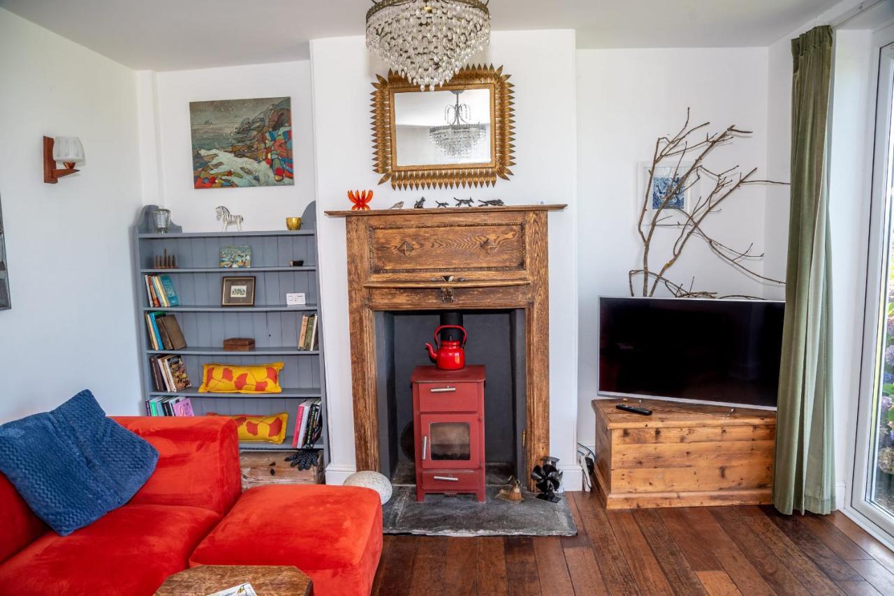 Finest Retreats - Western Watch - Sea Views, Pets Accepted, Sleeps 6 Lower Boscaswell Экстерьер фото